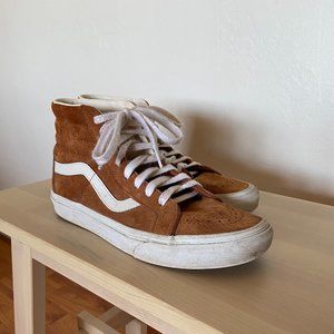 Vans Pig Suede SK8-HI in camel size 6.5 men/8.0 women